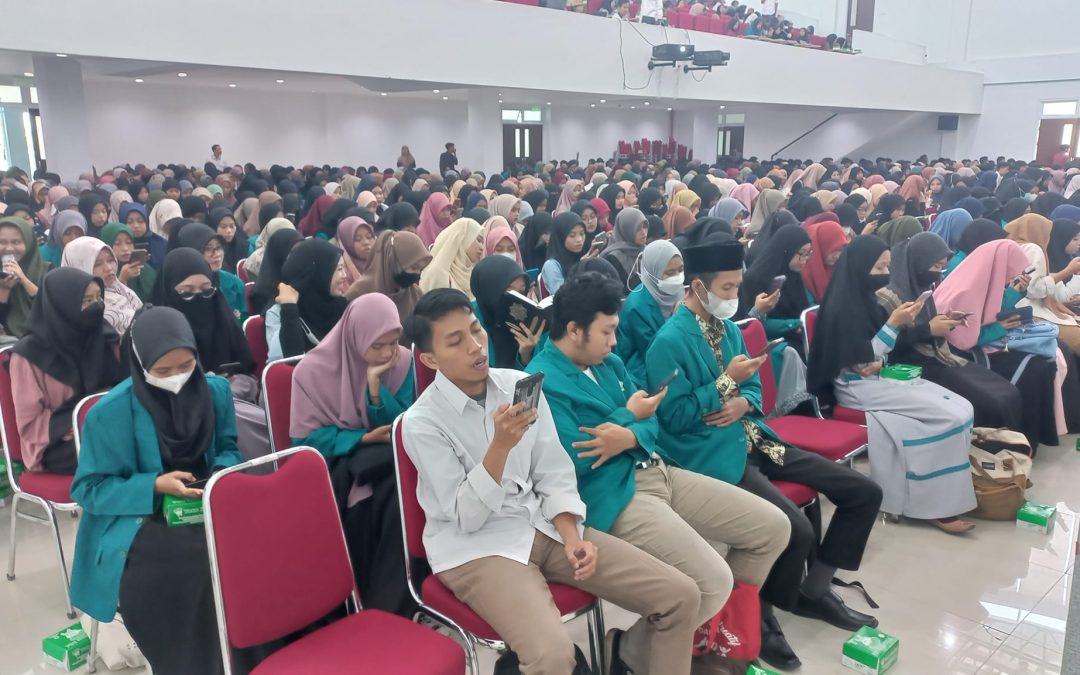 AWALI STUDIUM GENERALE, FTK UIN MATARAM KHOTMUL QUR’AN BERSAMA 1500 MAHASISWA DAN DOSEN