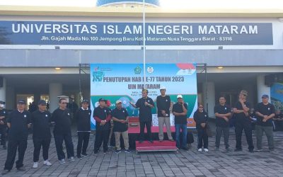 JALAN SEHAT KERUKUNAN DALAM RANGKA HAB 77, REKTOR UIN MATARAM RESMIKAN “PINTU BERKAH”