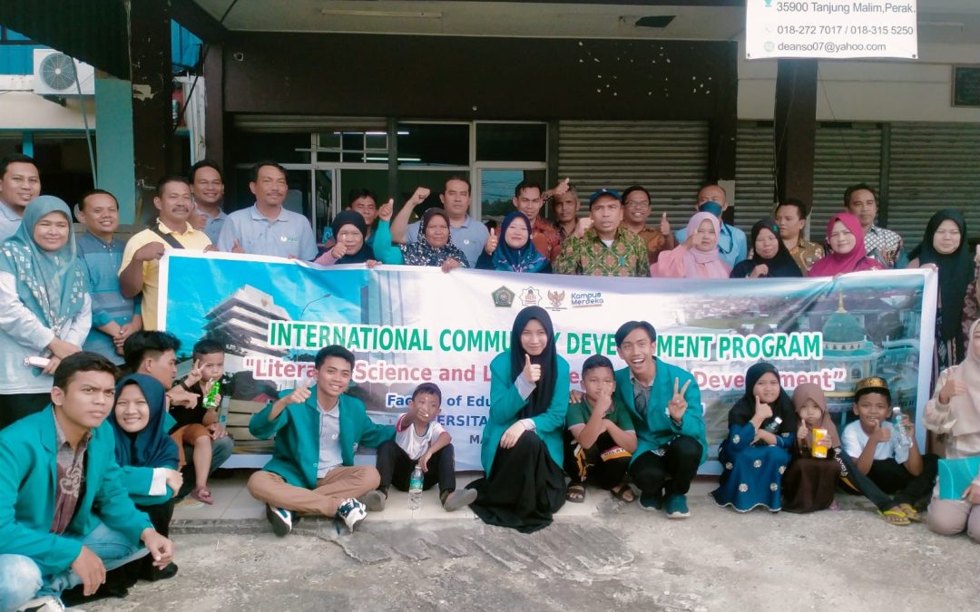 MAHASISWA DAN DOSEN FAKULTAS TARBIYAH DAN KEGURUAN UIN MATARAM PENGABDIAN INTERNASIONAL PENGUATAN LITERASI DAN PARENTING UNTUK TENAGA KERJA INDONESIA DI TANJUNG MALIM, PERAK, MALAYSIA