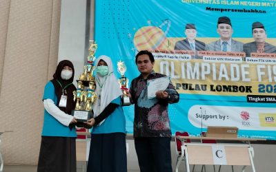 Piala Rektor UIN Mataram pada Olimpiade Fisika SMP/MTs dan SMA/MA Diraih MTs N 1 Mataram dan MAN 2 Mataram