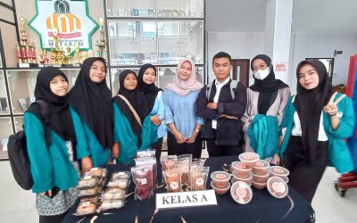 MAHASISWA ENTREPRENEUR FTK UIN MATARAM AKHIRI PERKULIAHAN DENGAN EKSPO