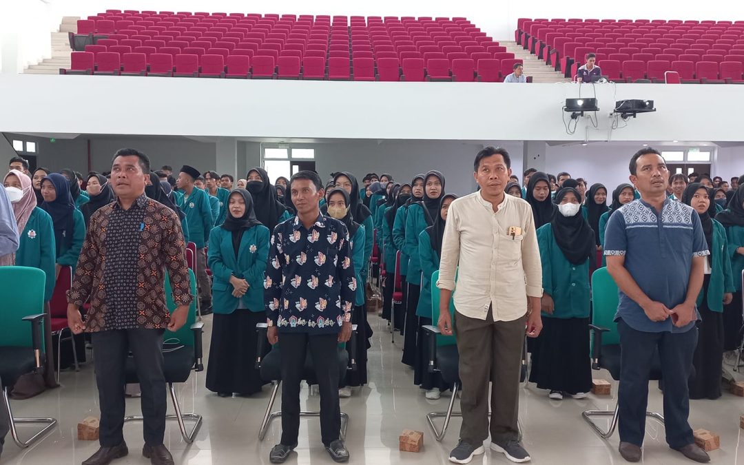 PELANTIKAN BERSAMA, DEKAN FTK UIN MATARAM KUKUHKAN PENGURUS HMJ 10 PROGRAM STUDI