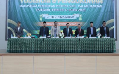 LULUS 96,2%, 208 MAHASISWA PPG BATCH 2 TAHUN 2023 TERIMA SERTIFIKAT PENDIDIK PROFESIONAL