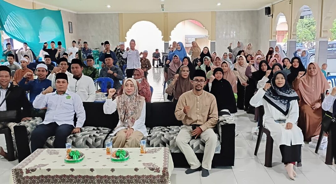 FTK UIN Mataram dan DPR RI Perkuat Karakter Nasionalisme Santri di Ponpes Darul Musthofa NW Narmada