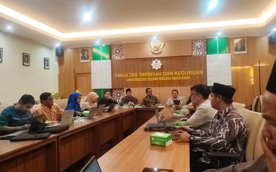 Fakultas Tarbiyah dan Keguruan UIN Mataram Laksanakan Review Outline SAR Cluster 1 Akreditasi Internasional